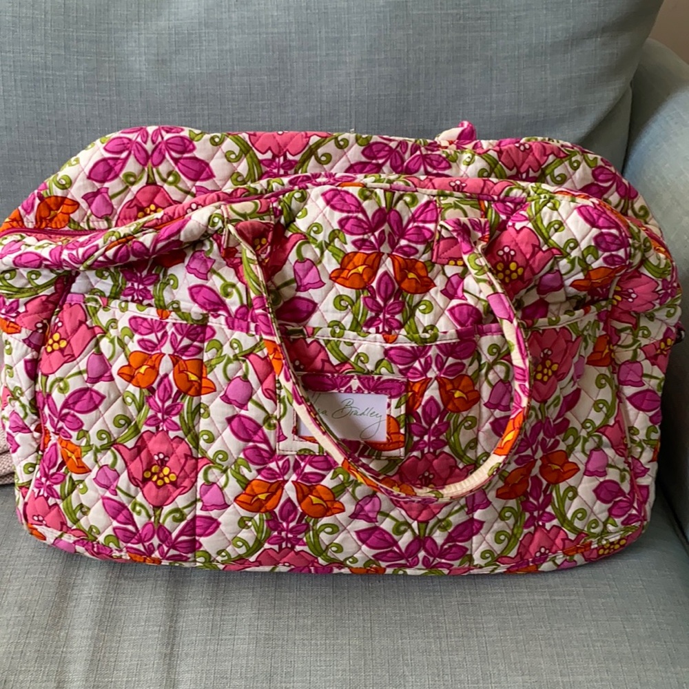 Vera Bradley Grand Traveler-Pink tulip